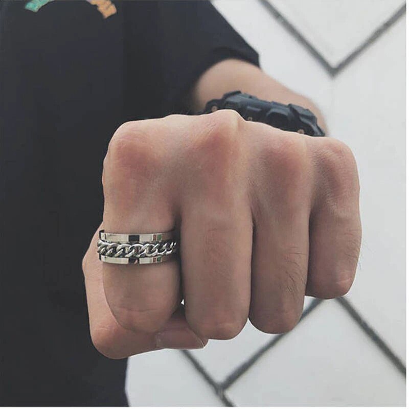 The Meaning of Index Finger Rings: A Symbol of Power and Individuality