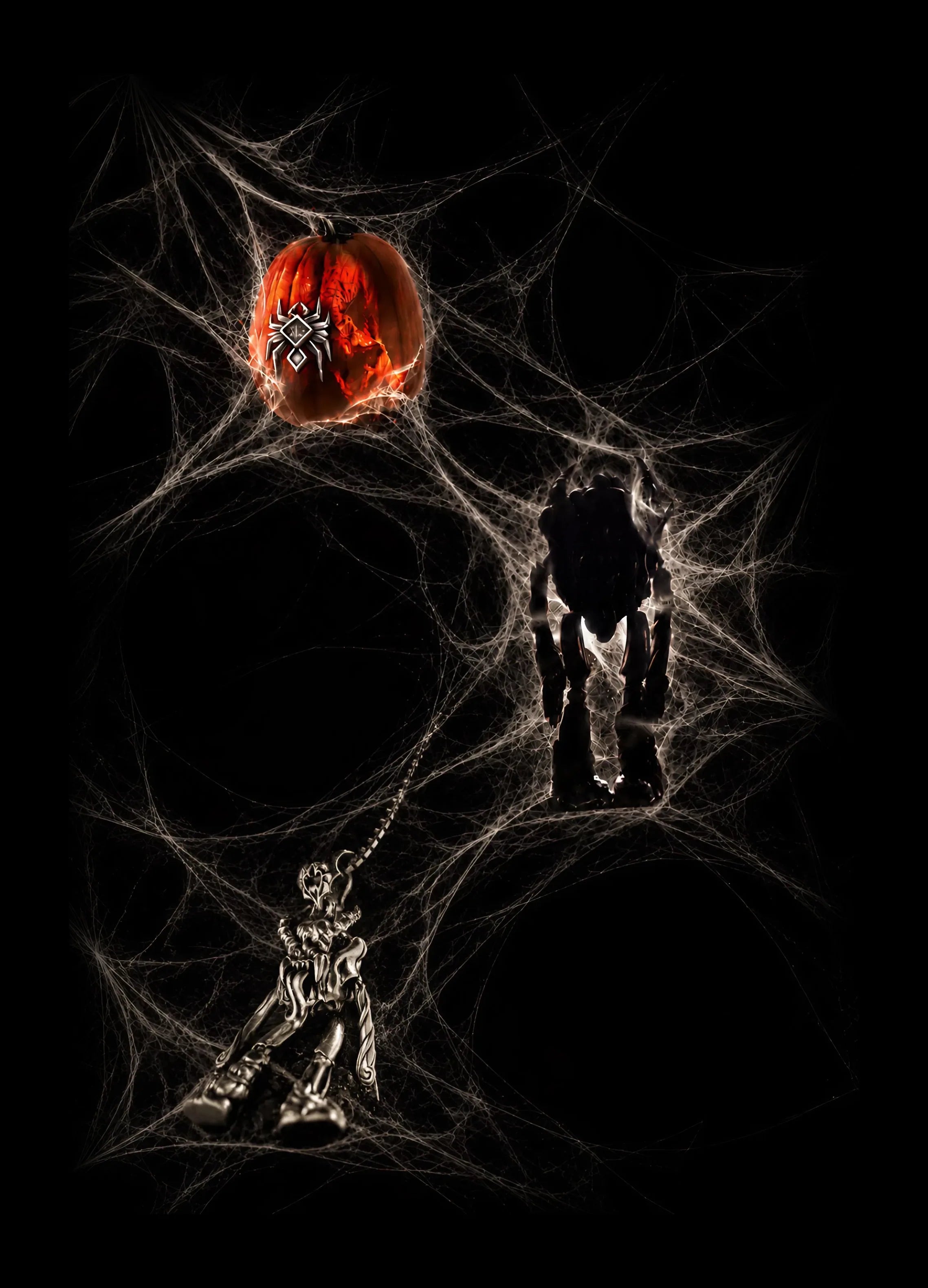 Spider Jack transformation from jack-o'-lantern to articulated pendant